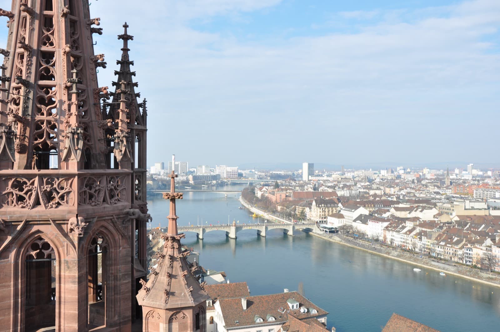 Basel Münster cathedral standing tall over the Rhine river