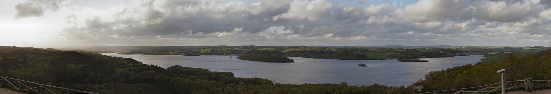 Panoramic vista over Lake Julsø and the beech-forested bluffs of the Silkeborg Lake Highlands from Himmelbjerget.