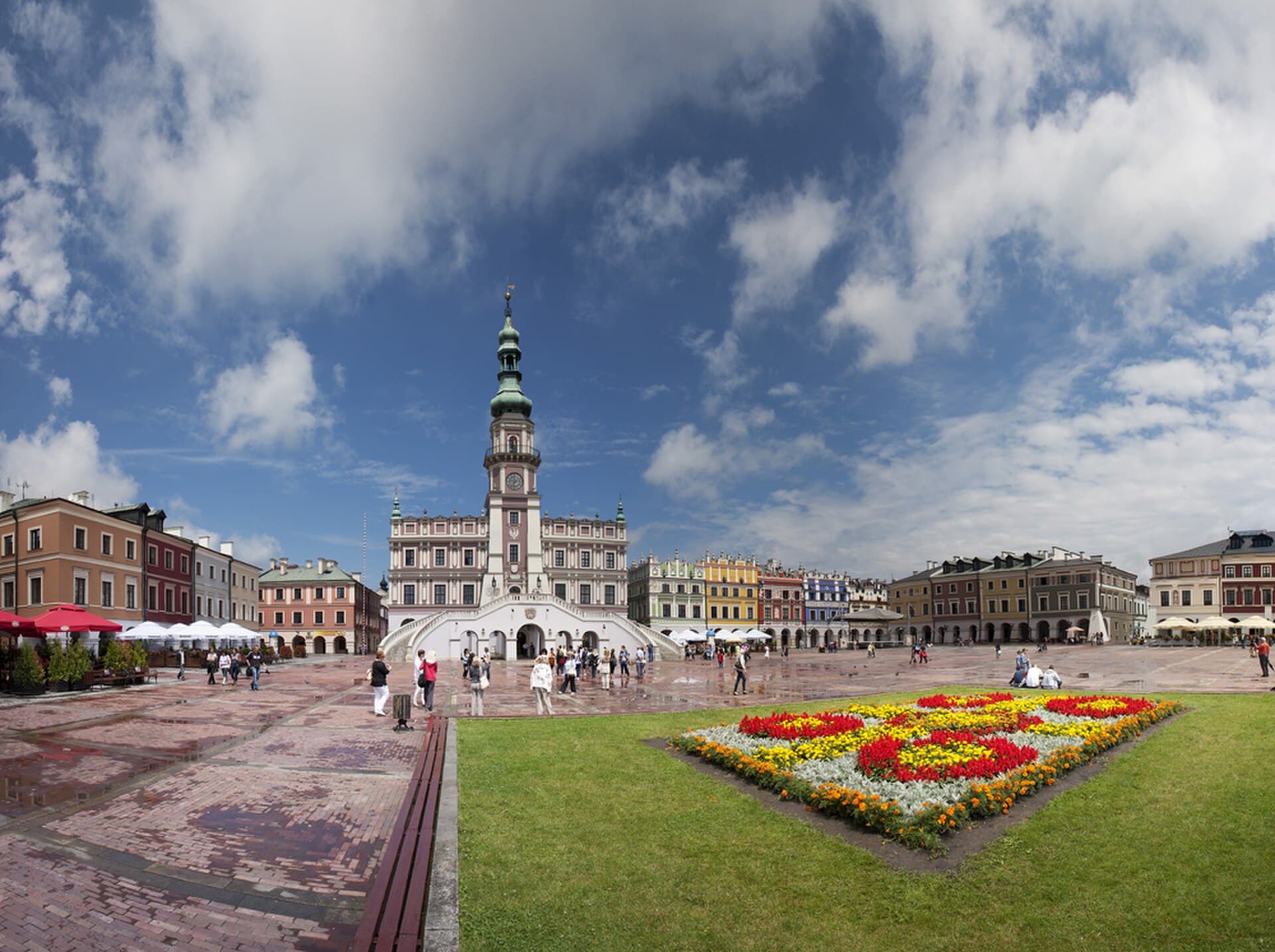 The Renaissance Town Hall with its sweeping double stairway and arcaded houses in Zamość